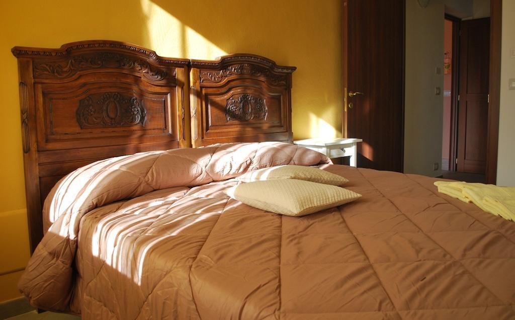 Agriturismo Fruttirossi Trofarello Номер фото